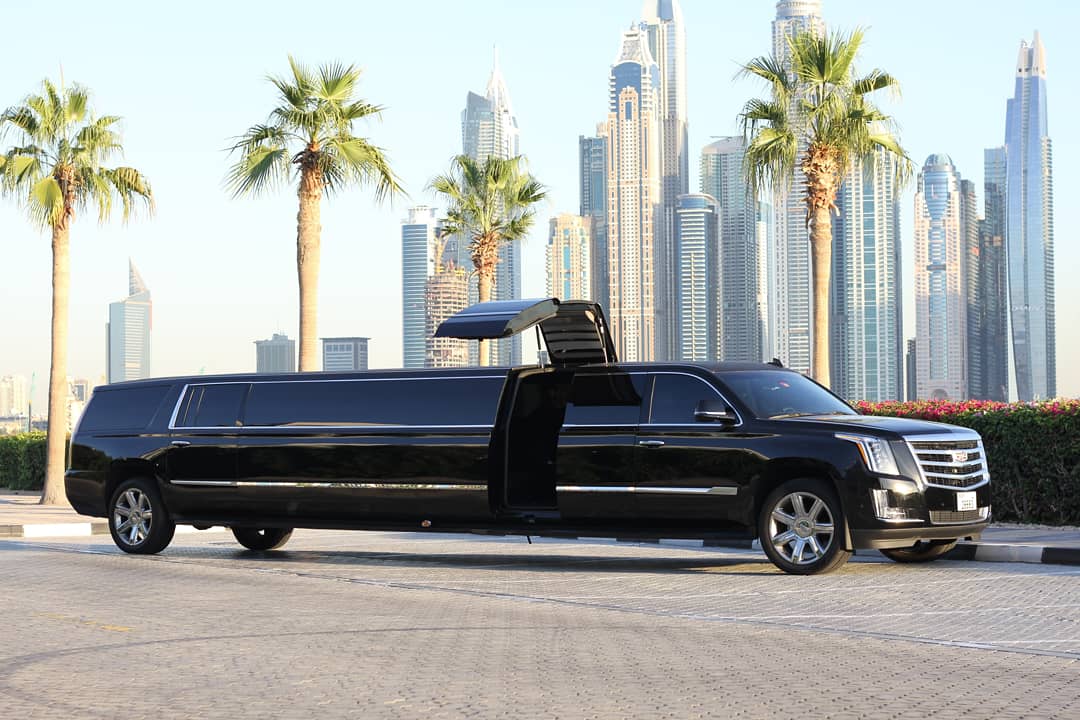 1 Hour Limo Ride
